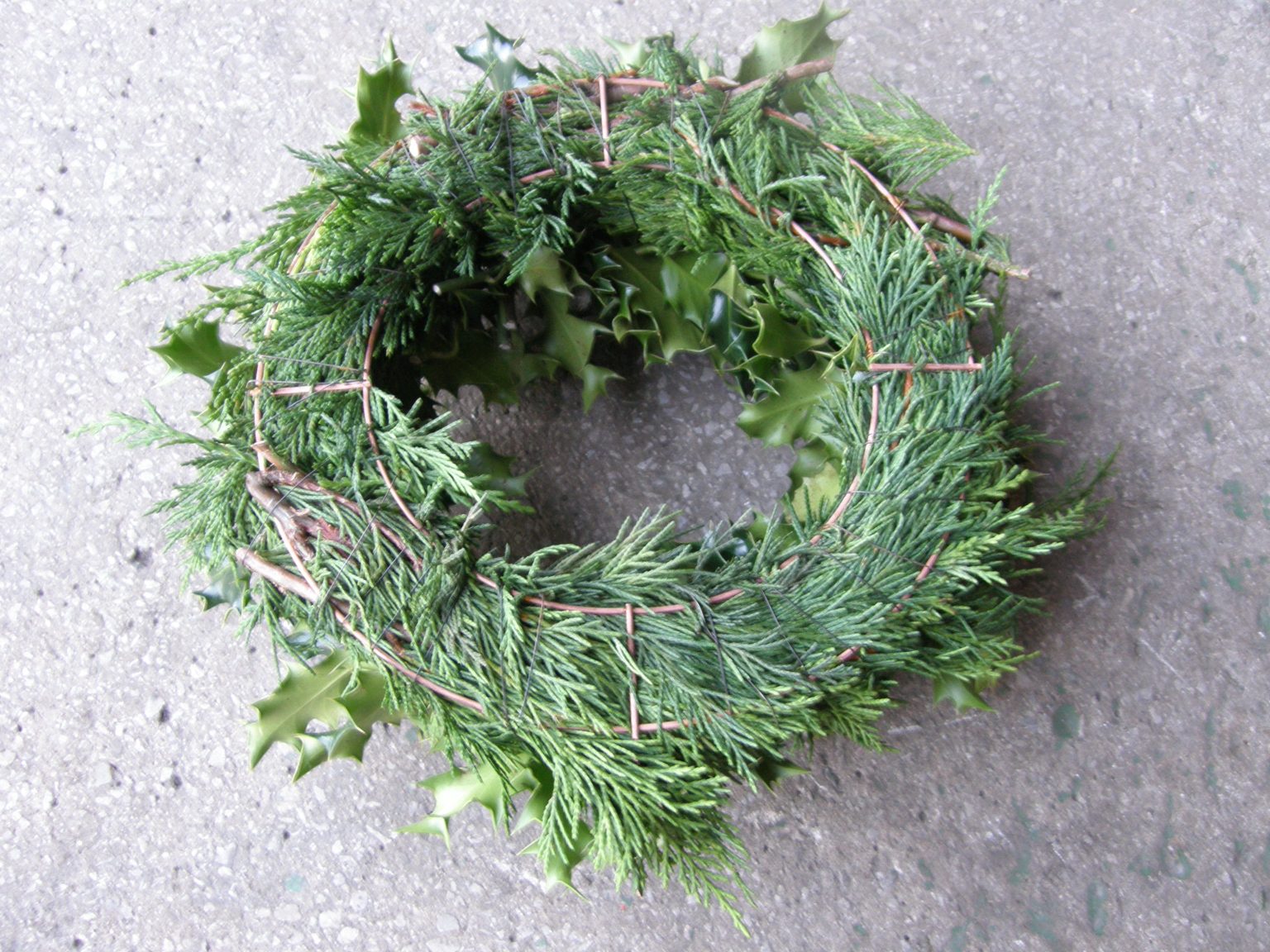 Fresh Holly Wreaths Wreath Supplies